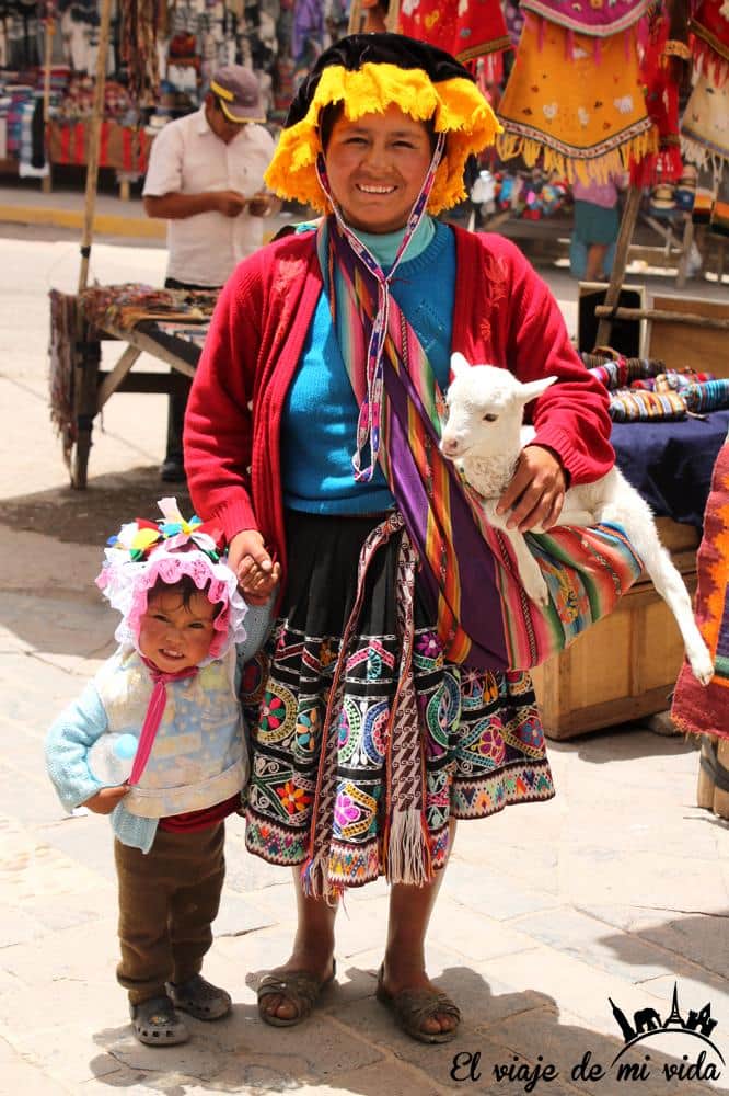 peruanos-turismo-peru
