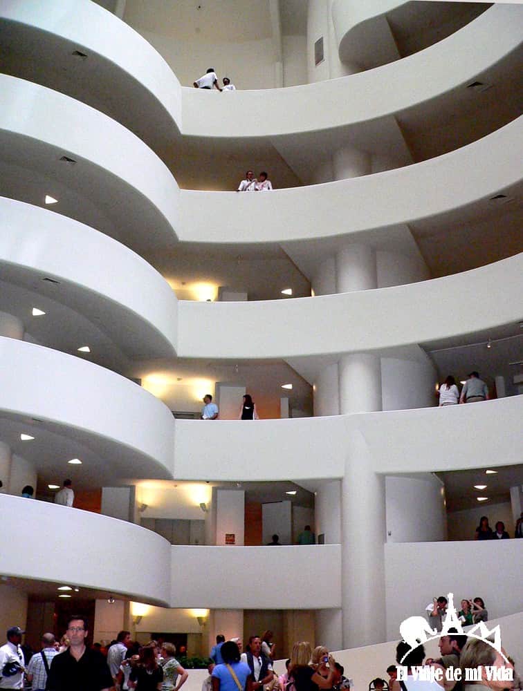 Museo Guggenheim por dentro