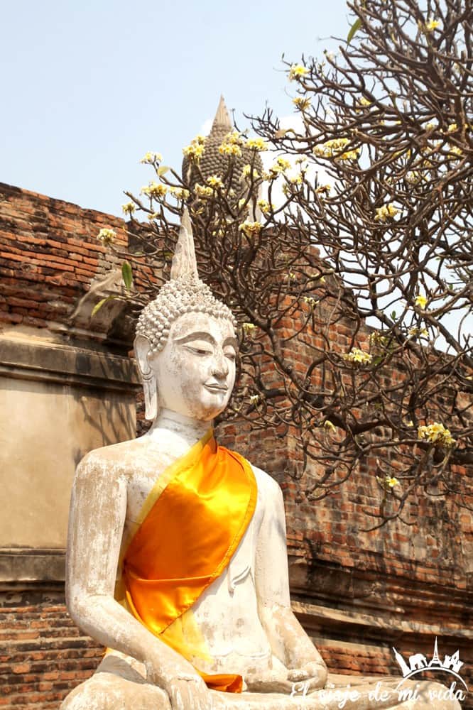 Templo Wat Yai Chai Mongkol, Tailandia