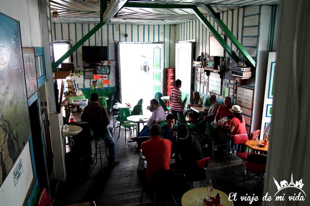 Cafetería tradicional de Salento, Colombia