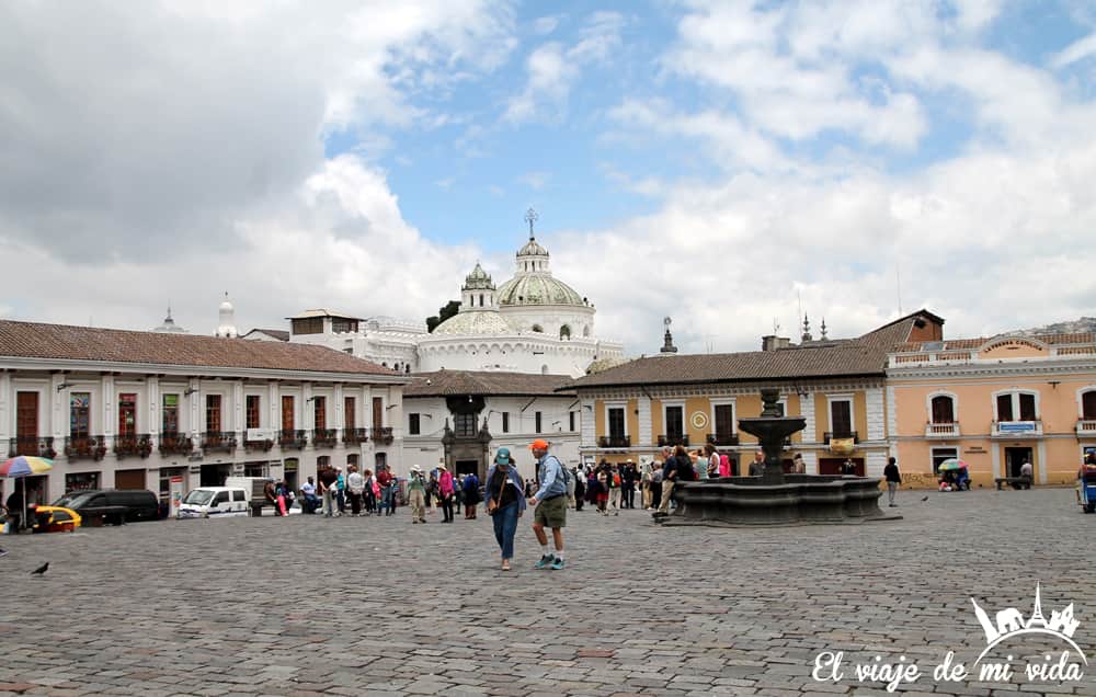 La Plaza de San Francisco, Quito, Ecuador